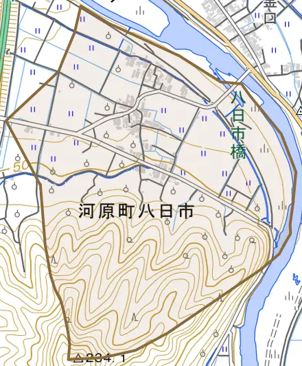河原町八日市とその周辺の地図。町の範囲を重ねている