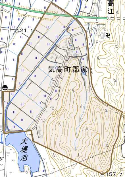 気高町郡家とその周辺の地図。町の範囲を重ねている