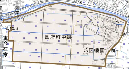 国府町中郷とその周辺の地図。町の範囲を重ねている