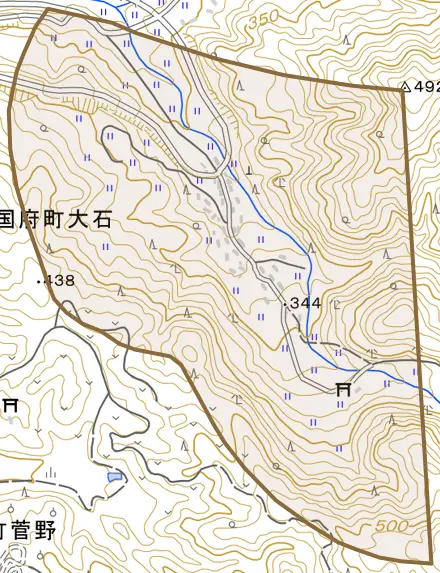 国府町大石とその周辺の地図。町の範囲を重ねている