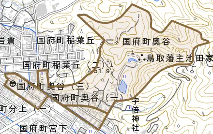 国府町奥谷とその周辺の地図。町の範囲を重ねている