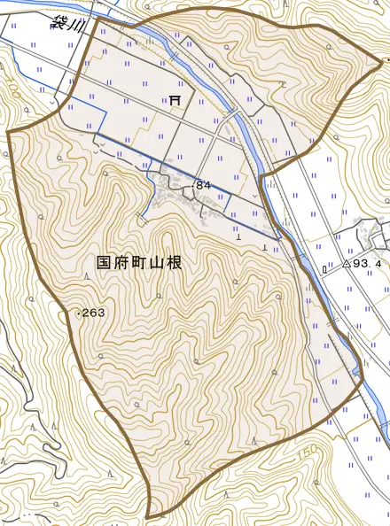 国府町山根とその周辺の地図。町の範囲を重ねている