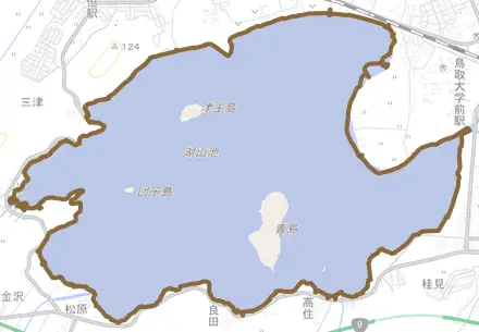 湖山町とその周辺の地図。町の範囲を重ねている
