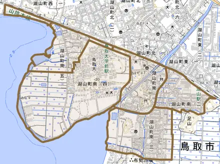湖山町南とその周辺の地図。町の範囲を重ねている