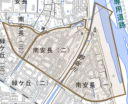 南安長とその周辺の地図。町の範囲を重ねている