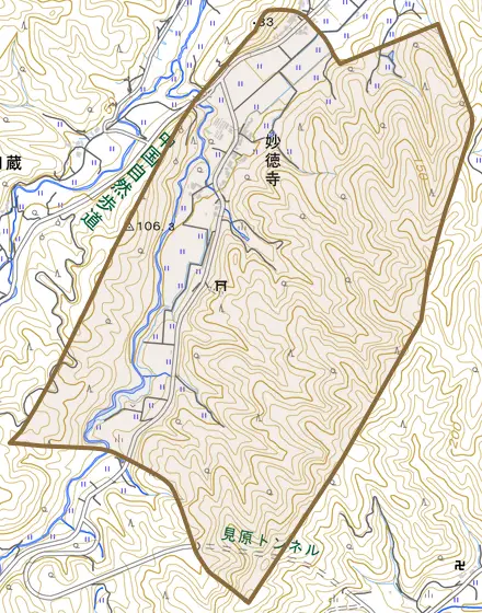 妙徳寺とその周辺の地図。町の範囲を重ねている