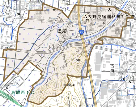 徳尾とその周辺の地図。町の範囲を重ねている