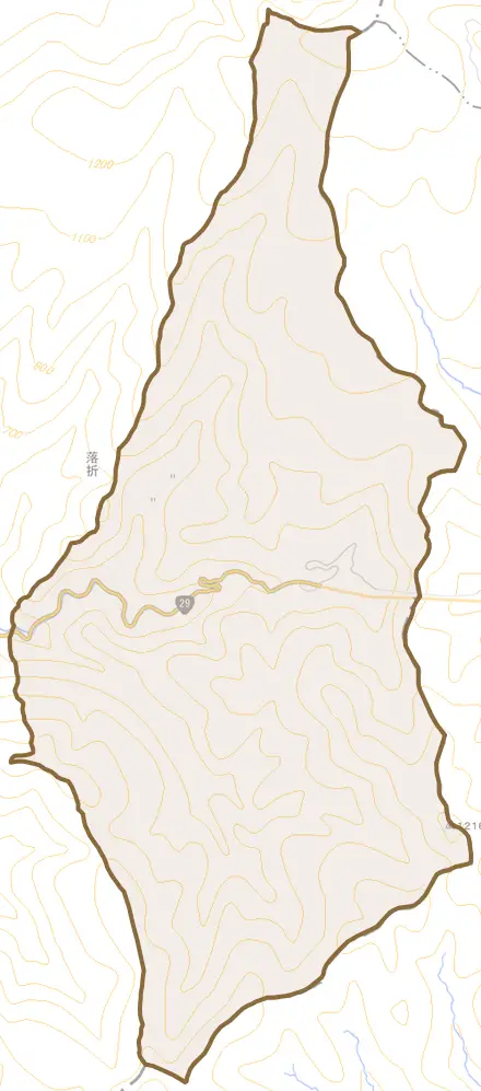 大字落折とその周辺の地図。町の範囲を重ねている