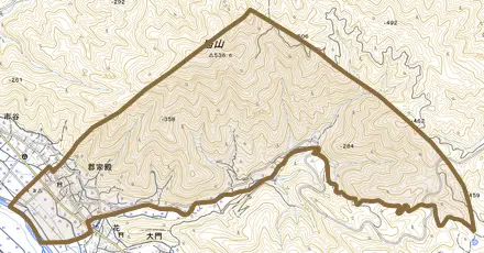 郡家殿とその周辺の地図。町の範囲を重ねている