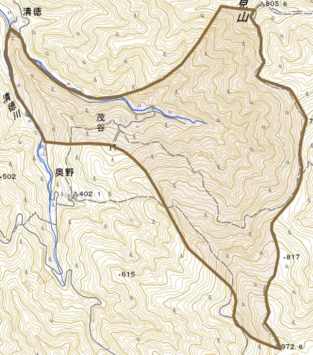 茂谷とその周辺の地図。町の範囲を重ねている