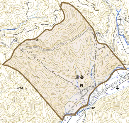 志谷とその周辺の地図。町の範囲を重ねている