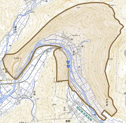 用呂とその周辺の地図。町の範囲を重ねている