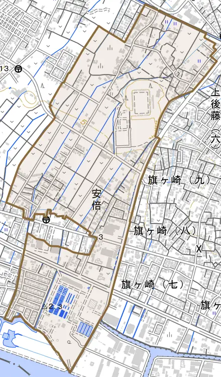 安倍とその周辺の地図。町の範囲を重ねている