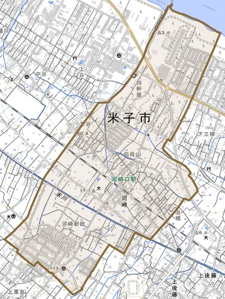 河崎とその周辺の地図。町の範囲を重ねている
