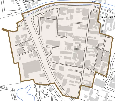 内町とその周辺の地図。町の範囲を重ねている