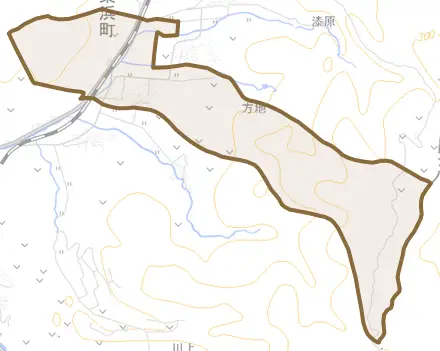 大字方地とその周辺の地図。町の範囲を重ねている