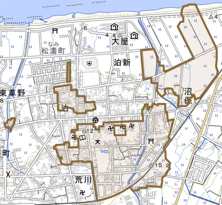 沼保とその周辺の地図。町の範囲を重ねている