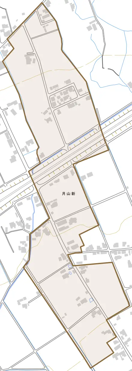 月山新とその周辺の地図。町の範囲を重ねている