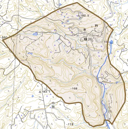 味川とその周辺の地図。町の範囲を重ねている