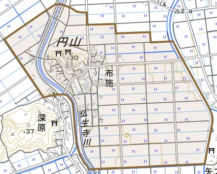 布施とその周辺の地図。町の範囲を重ねている