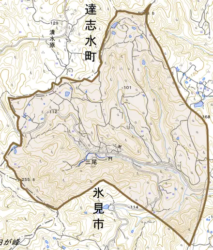 三尾とその周辺の地図。町の範囲を重ねている