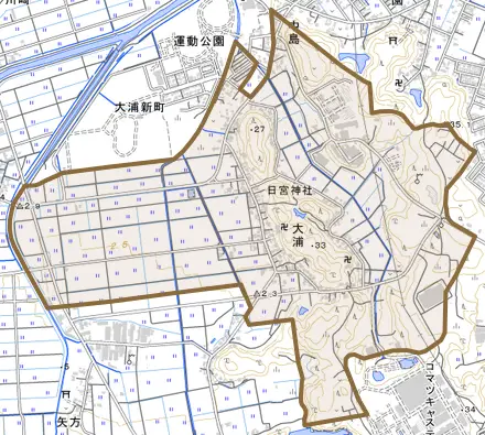 大浦とその周辺の地図。町の範囲を重ねている