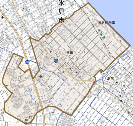 柳田とその周辺の地図。町の範囲を重ねている