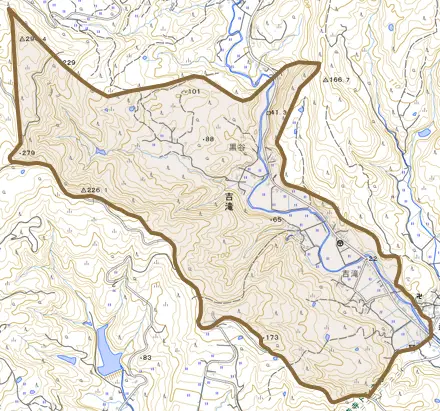 吉滝とその周辺の地図。町の範囲を重ねている