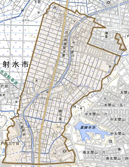 橋下条とその周辺の地図。町の範囲を重ねている