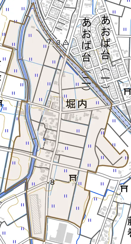 堀内とその周辺の地図。町の範囲を重ねている