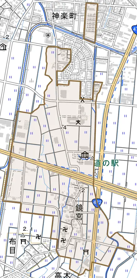 鏡宮とその周辺の地図。町の範囲を重ねている