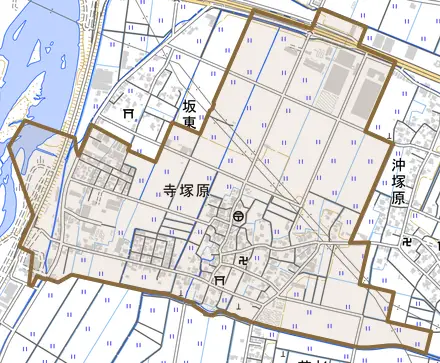 寺塚原とその周辺の地図。町の範囲を重ねている
