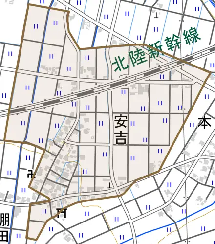 安吉とその周辺の地図。町の範囲を重ねている