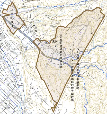 黒川とその周辺の地図。町の範囲を重ねている
