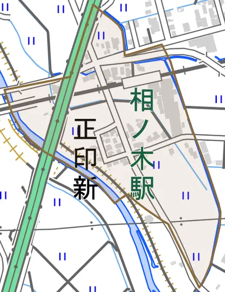 正印新とその周辺の地図。町の範囲を重ねている