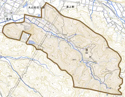 須山とその周辺の地図。町の範囲を重ねている
