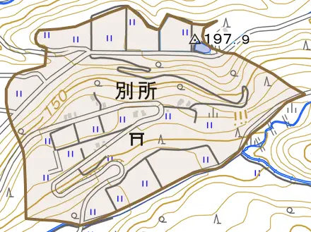 別所とその周辺の地図。町の範囲を重ねている