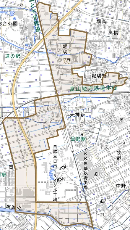 堀切とその周辺の地図。町の範囲を重ねている