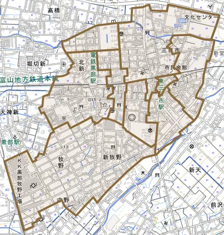三日市とその周辺の地図。町の範囲を重ねている