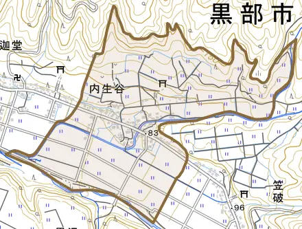 内生谷とその周辺の地図。町の範囲を重ねている