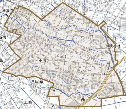 上小泉とその周辺の地図。町の範囲を重ねている