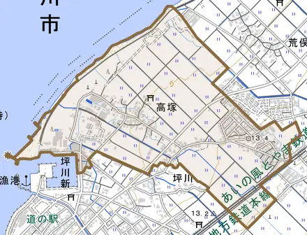 高塚とその周辺の地図。町の範囲を重ねている