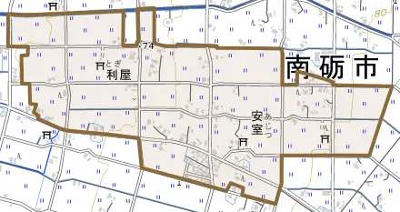 安室とその周辺の地図。町の範囲を重ねている