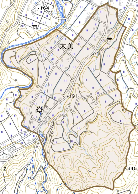 太美とその周辺の地図。町の範囲を重ねている