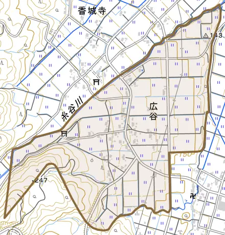 広谷とその周辺の地図。町の範囲を重ねている