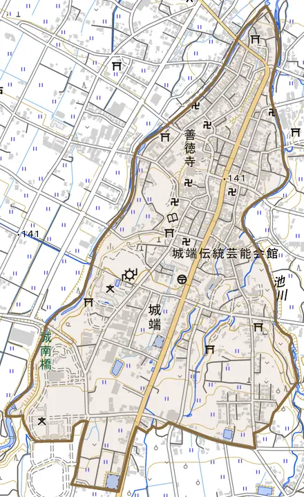 城端とその周辺の地図。町の範囲を重ねている