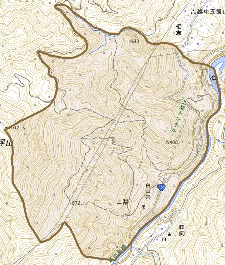 上梨とその周辺の地図。町の範囲を重ねている