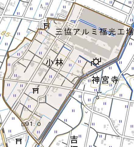 小林とその周辺の地図。町の範囲を重ねている