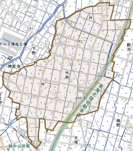 竹林とその周辺の地図。町の範囲を重ねている