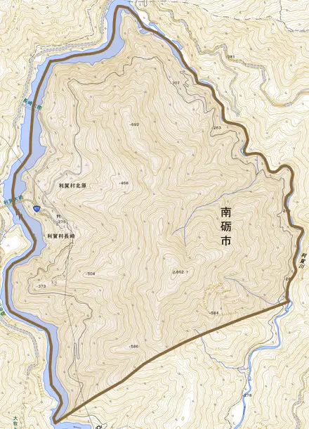 利賀村北原とその周辺の地図。町の範囲を重ねている